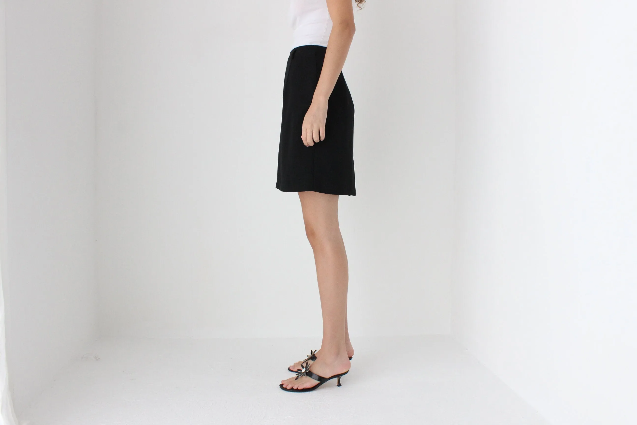 90s Minimal Crepe Mini Skirt