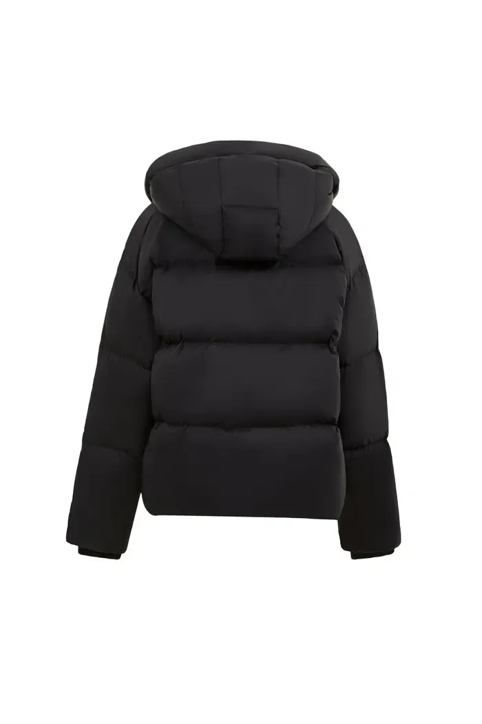 Iliana Water-Repellent Hooded Lightweight Duck Down Jacket in Ultra-Light Fabric