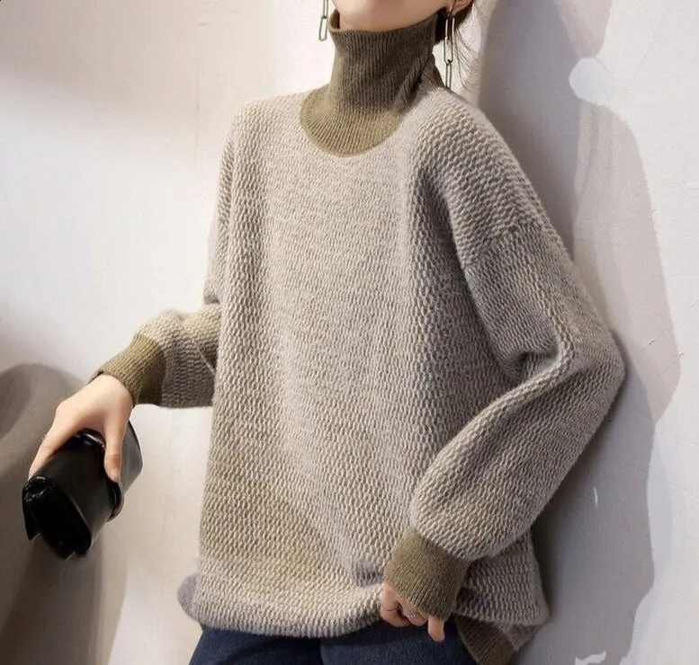 'Oleslie' Sweater